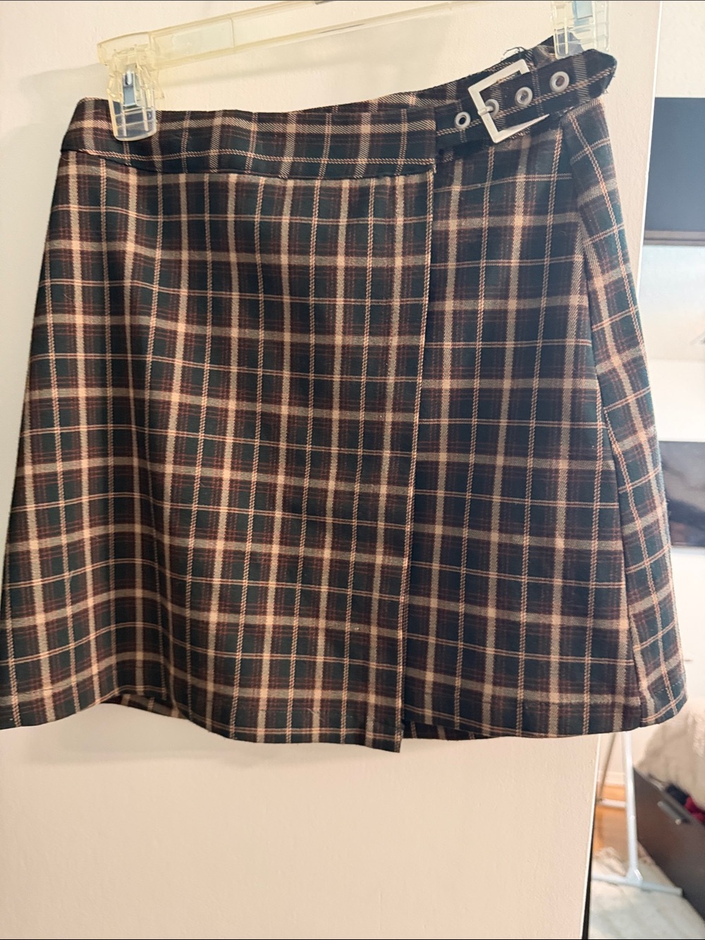 John Galt Plaid Button-Up Shirt in Dark Green and Red